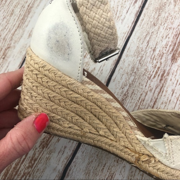 Sperry Sandals Size 6.5 - Picture 9 of 13